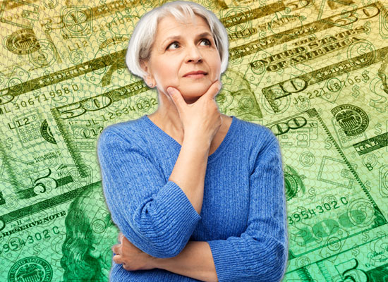 A woman contemplates retirement income strategies