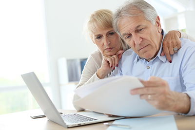 Married seniors planning their retirement finances